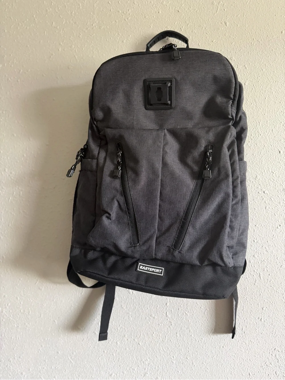 Eastsport Men's Charcoal Gray Everyday Backpack